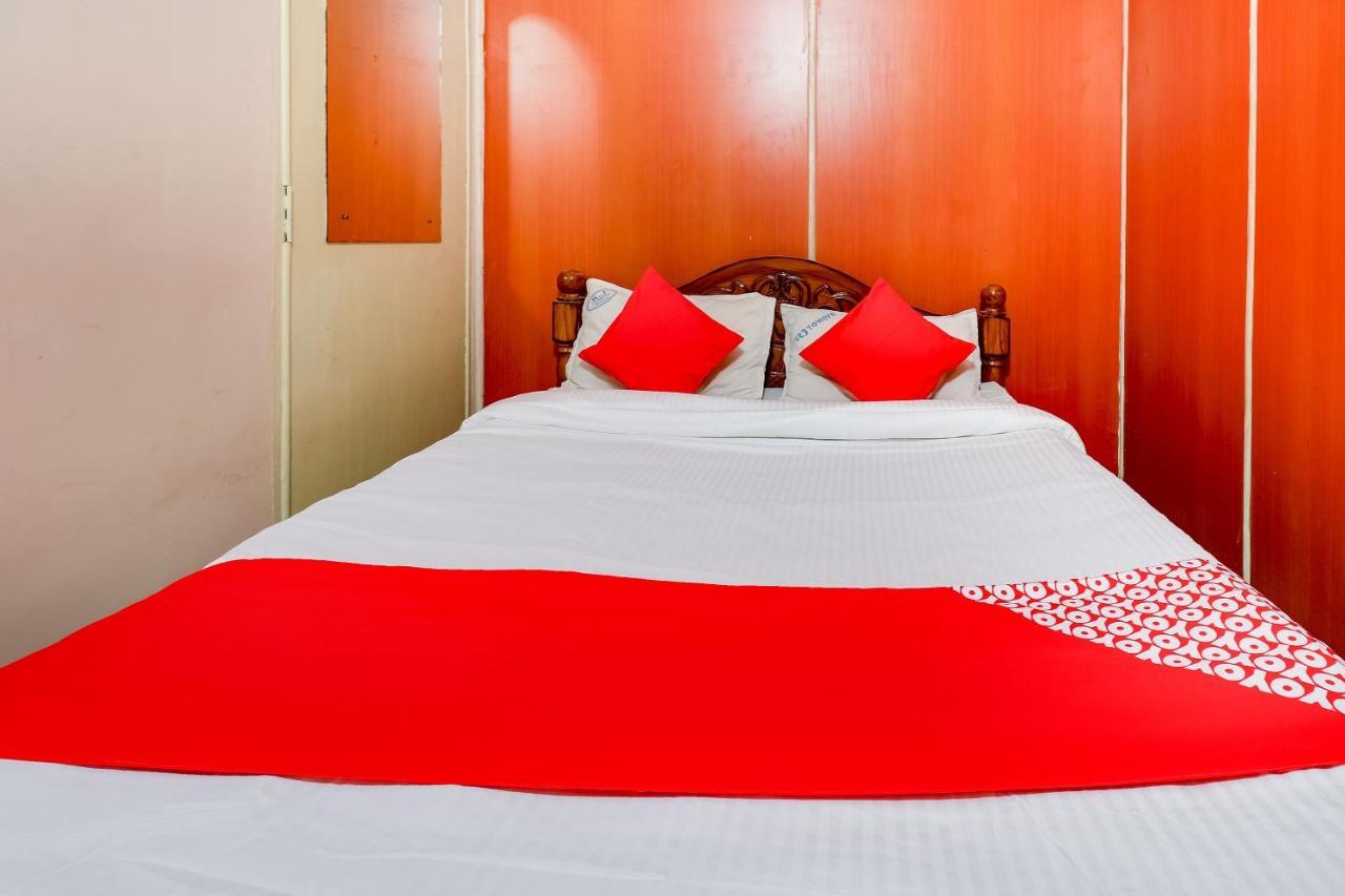 OYO 70557 Royal Pride Otel Tallākulam Dış mekan fotoğraf