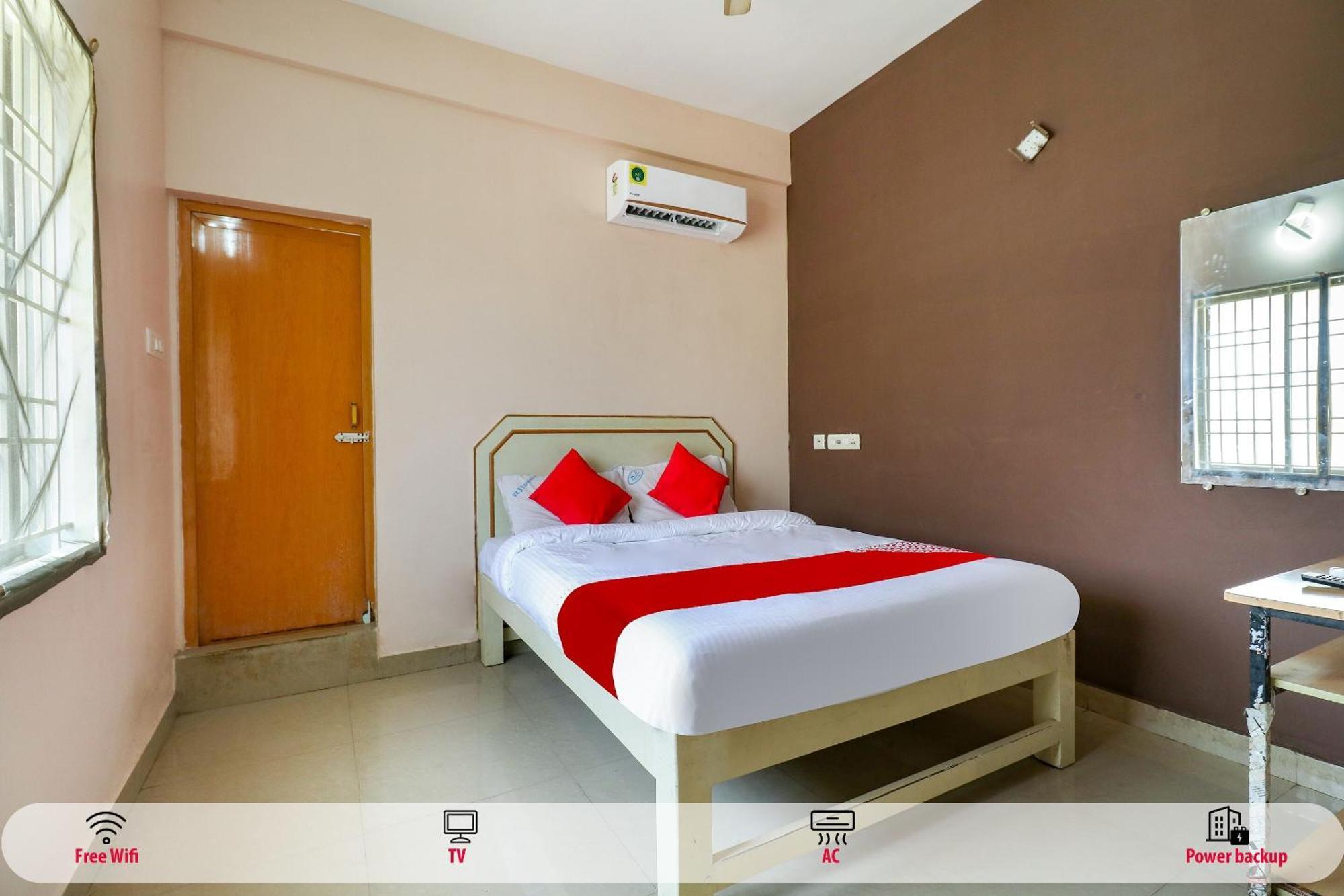 OYO 70557 Royal Pride Otel Tallākulam Dış mekan fotoğraf
